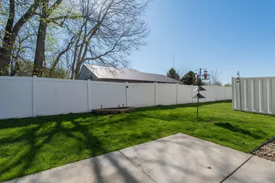 2110 Willow Trail, North Mankato, MN 56003 - Photo 27