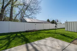 2110 Willow Trail, North Mankato, MN 56003 - Photo 27