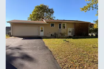 8534 195th Street W, Lakeville, MN 55044 - Photo 1