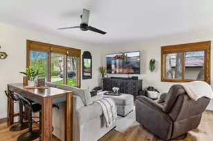 7451 Bittersweet Dr, Eden Prairie, MN 55344 - Photo 5