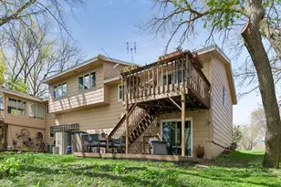 7451 Bittersweet Dr, Eden Prairie, MN 55344 - Photo 27