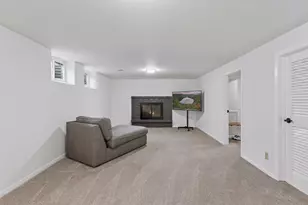 16408 Norwood Ln, Minnetonka, MN 55345 - Photo 39