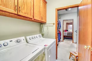 2709 30th Ave S, Fargo,  58103 - Photo 31