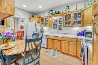 2709 30th Avenue S, Fargo,  58103 - Photo 9