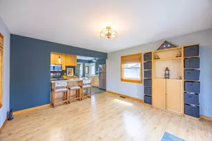 3681 Kenny Ln, White Bear Lake, MN 55110 - Photo 9