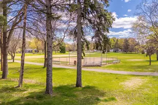 3681 Kenny Ln, White Bear Lake, MN 55110 - Photo 41
