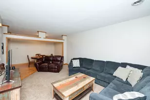 9624 Peony Ln N, Maple Grove, MN 55311 - Photo 5