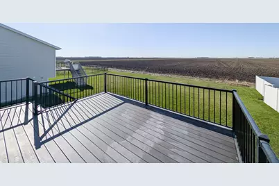 1221 46th Avenue S, Moorhead, MN 56560 - Photo 11
