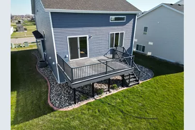 1221 46th Avenue S, Moorhead, MN 56560 - Photo 7