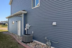 1221 46th Ave S, Moorhead, MN 56560 - Photo 15