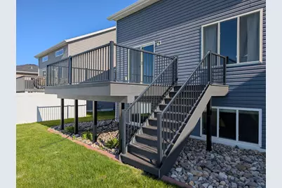 1221 46th Avenue S, Moorhead, MN 56560 - Photo 9