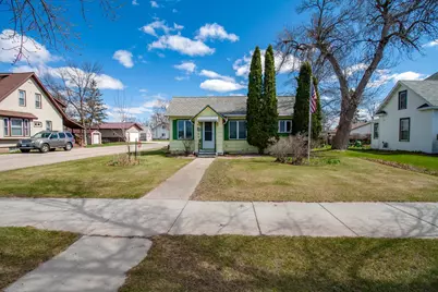 407 Holden Avenue, Henning, MN 56551 - Photo 1