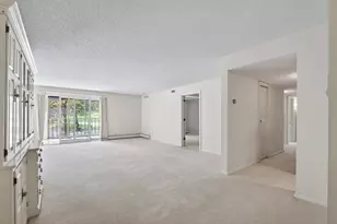 5601 Dewey Hill Rd, Edina, MN 55439 - Photo 7