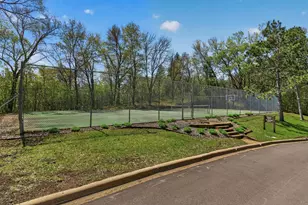5601 Dewey Hill Rd, Edina, MN 55439 - Photo 47
