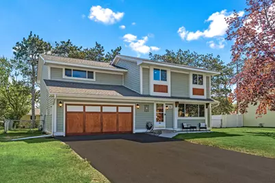9303 Hallmark Avenue S, Cottage Grove, MN 55016 - Photo 3
