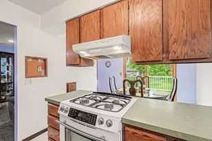 10656 104th Pl N, Maple Grove, MN 55369 - Photo 9