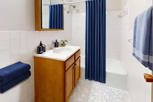 2216 Pleasant Ave, Minneapolis, MN 55404 - Photo 3