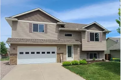 202 Summerfield Lane, Waverly, MN 55390 - Photo 1