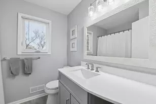 4770 142 Nd Street W, Apple Valley, MN 55124 - Photo 13