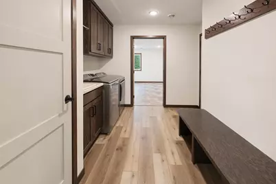2323 40th Avenue S, Saint Cloud, MN 56301 - Photo 17