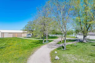24166 Langford Ave, Jordan, MN 55352 - Photo 81