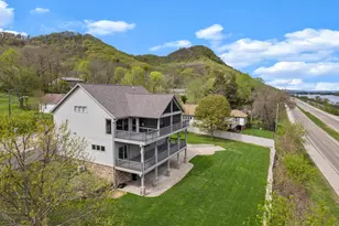 36074 Old Homer Rd, Winona, MN 55987 - Photo 3