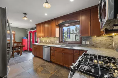 4042 Vincent Ave N, Minneapolis, MN 55412 - Photo 19