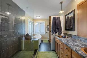 4042 Vincent Ave N, Minneapolis, MN 55412 - Photo 27