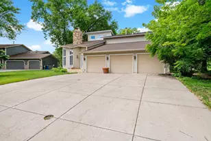 10300 27th Ave N, Plymouth, MN 55441 - Photo 65