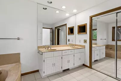 10300 27th Avenue N, Plymouth, MN 55441 - Photo 29