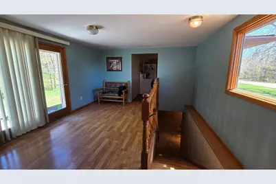 211 13th Street, Heron Lake, MN 56137 - Photo 3