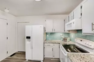790 County Rd F West, Shoreview, MN 55126 - Photo 11