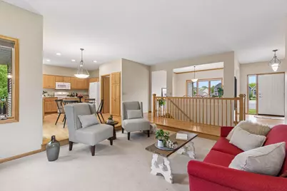 10947 Alexandra Court, Inver Grove Heights, MN 55077 - Photo 9