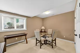 2074 Shannon Oaks Blvd NE, Rochester, MN 55906 - Photo 33
