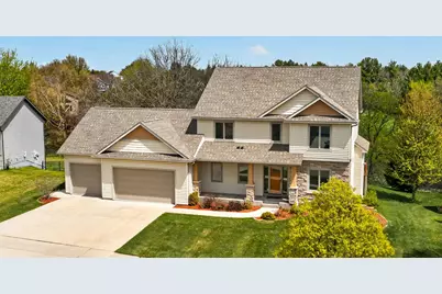 2074 Shannon Oaks Boulevard NE, Rochester, MN 55906 - Photo 1