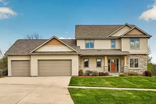 2074 Shannon Oaks Blvd NE, Rochester, MN 55906 - Photo 3