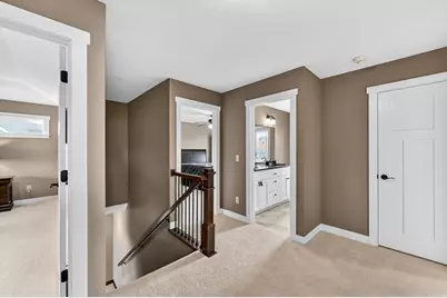 2074 Shannon Oaks Boulevard NE, Rochester, MN 55906 - Photo 17