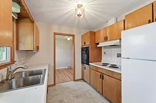 3821 4th Pl NW, Rochester, MN 55901 - Photo 7
