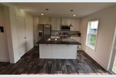 319 3rd Avenue SW, Baudette, MN 56623 - Photo 11