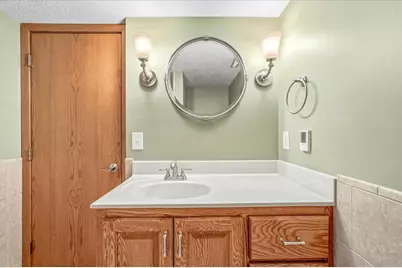 10247 Nottingham Trail, Eden Prairie, MN 55347 - Photo 39
