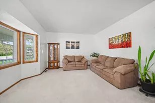 7740 Jeffery Ave S, Cottage Grove, MN 55016 - Photo 5