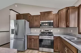 8245 Natures Edge Rd, Clear Lake, MN 55319 - Photo 3