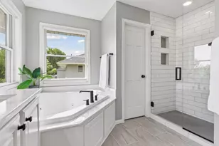 7638 Ridgeview Way, Chanhassen, MN 55317 - Photo 17