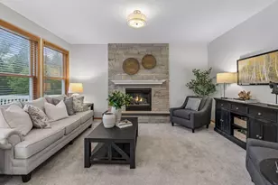 2719 Longacres Dr, Chanhassen, MN 55317 - Photo 17