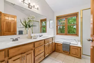2719 Longacres Dr, Chanhassen, MN 55317 - Photo 43