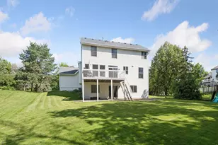2719 Longacres Dr, Chanhassen, MN 55317 - Photo 67