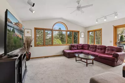 6766 Cottonwood Lane N, Maple Grove, MN 55369 - Photo 19