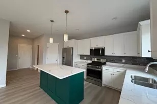 981 45th Ave NE, Saint Cloud, MN 56304 - Photo 9