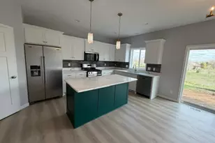 981 45th Ave NE, Saint Cloud, MN 56304 - Photo 7