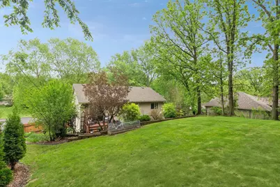 589 McKnight Road S, Saint Paul, MN 55119 - Photo 37